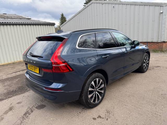 2023 Volvo XC60 2.0 B5 MHEV Core Auto AWD Euro 6 (s/s) 5dr