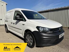 VOLKSWAGEN CADDY MAXI 2018 (68) at Iver Van Sales Iver