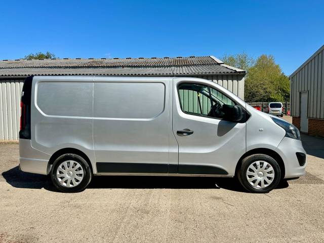 2019 Vauxhall Vivaro 1.6 CDTi 2700 BiTurbo ecoTEC Sportive L1 H1 Euro 6 (s/s) 5dr