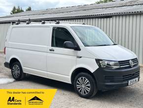 VOLKSWAGEN TRANSPORTER 2019 (69) at Iver Van Sales Iver