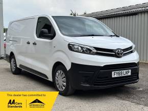 TOYOTA PROACE 2019 (69) at Iver Van Sales Iver