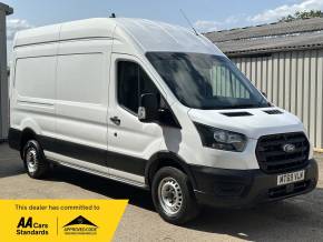 FORD TRANSIT 2019 (69) at Iver Van Sales Iver