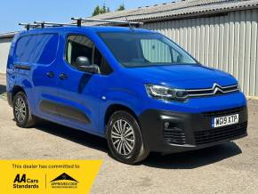 CITROEN BERLINGO 2019 (19) at Iver Van Sales Iver