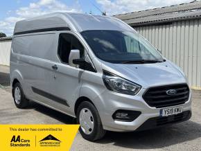 FORD TRANSIT CUSTOM 2019 (19) at Iver Van Sales Iver