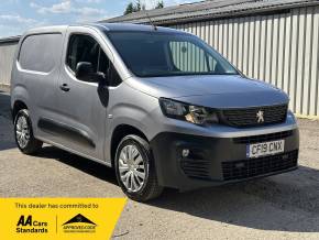 PEUGEOT PARTNER 2019 (19) at Iver Van Sales Iver