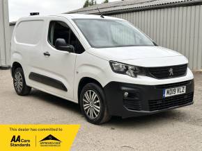 PEUGEOT PARTNER 2019 (19) at Iver Van Sales Iver