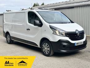 RENAULT TRAFIC 2019 (19) at Iver Van Sales Iver