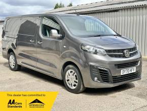 VAUXHALL VIVARO 2020 (70) at Iver Van Sales Iver