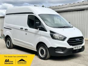 FORD TRANSIT CUSTOM 2020 (70) at Iver Van Sales Iver