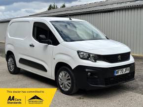 PEUGEOT PARTNER 2020 (70) at Iver Van Sales Iver