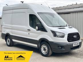 FORD TRANSIT 2019 (19) at Iver Van Sales Iver
