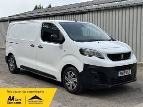 PEUGEOT EXPERT 2019 (19) at Iver Van Sales Iver