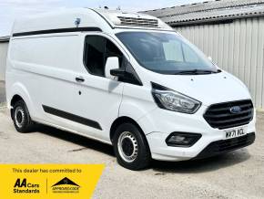 FORD TRANSIT CUSTOM 2021 (71) at Iver Van Sales Iver