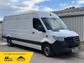 MERCEDES-BENZ SPRINTER 2018 (68) at Iver Van Sales Iver