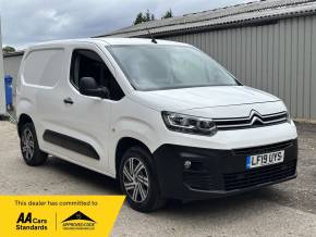 CITROEN BERLINGO 2019 (19) at Iver Van Sales Iver