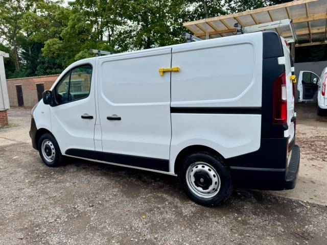 2017 Vauxhall Vivaro 1.6 CDTi 2700 L1 H1 Euro 6 (s/s) 5dr