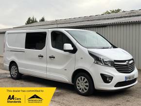 VAUXHALL VIVARO 2018 (68) at Iver Van Sales Iver