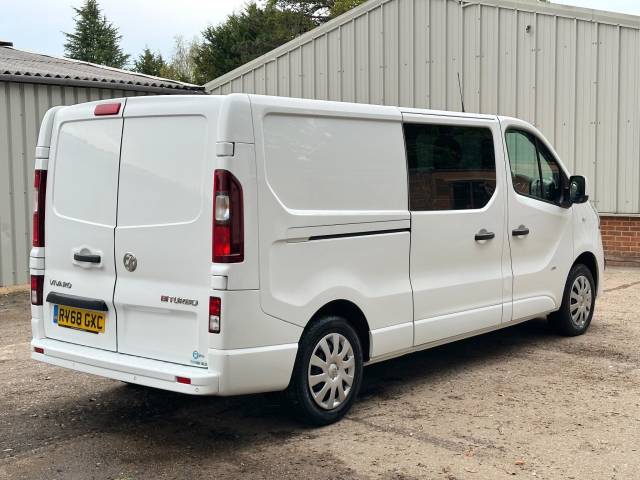 2018 Vauxhall Vivaro 1.6 CDTi 2900 BiTurbo ecoTEC Sportive Crew Van L2 H1 Euro 6 (s/s) 5dr (6 Seat)