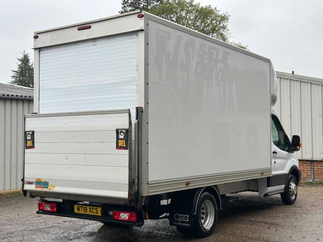 2018 Ford Transit 2.0 350 EcoBlue Chassis Cab 2dr Diesel Manual RWD L4 H1 Euro 6 (DRW) (130 ps)
