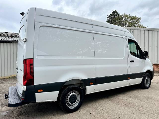 2019 Mercedes-Benz Sprinter 2.1 316 CDI RWD L2 H2 Euro 6 5dr