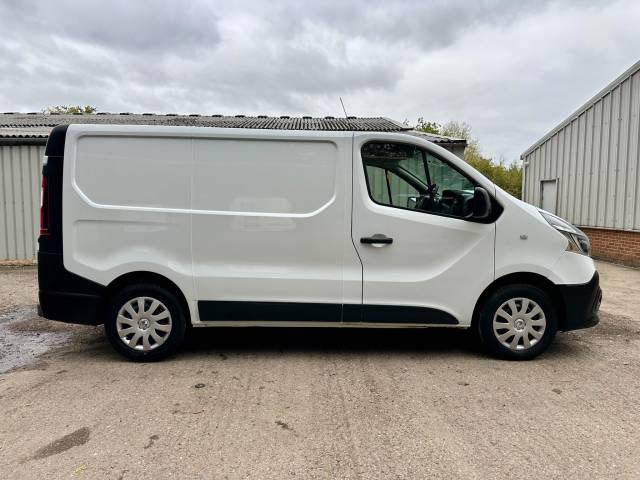 2019 Renault Trafic 2.0 dCi ENERGY 28 Business SWB Standard Roof Euro 6 (s/s) 5dr