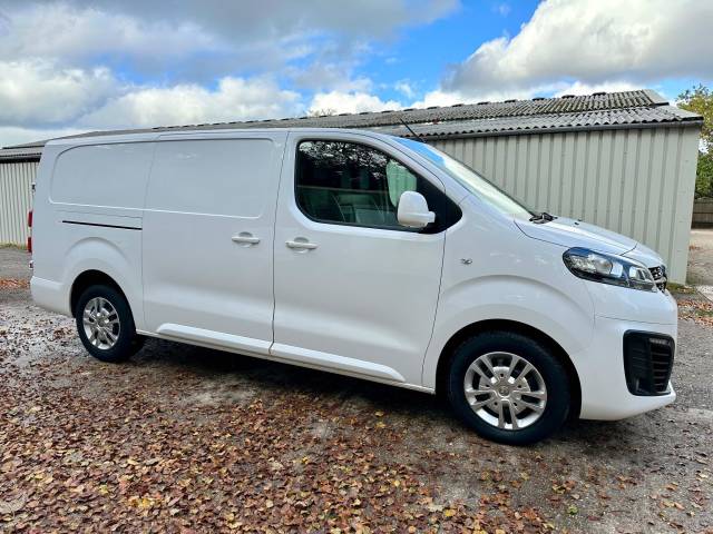 2021 Vauxhall Vivaro 2.0 Turbo D 3100 Sportive L2 H1 Euro 6 (s/s) 5dr