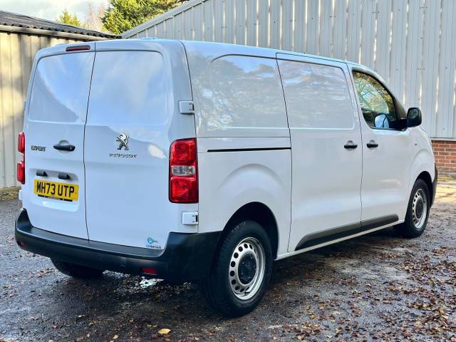 2023 Peugeot Expert 2.0 BlueHDi 1400 Professional Premium + Standard Panel Van MWB Euro 6 6dr