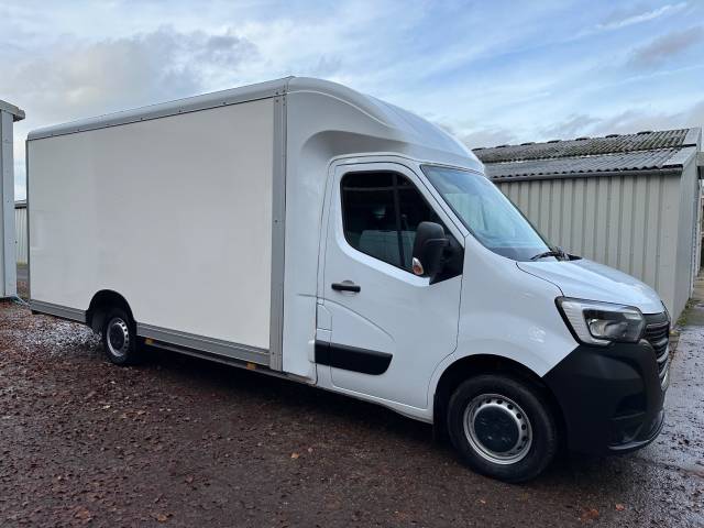 2023 Renault Master Master 2.3 dCi ENERGY 35 Business Platform Cab FWD LWB Euro 6 (s/s) 2dr