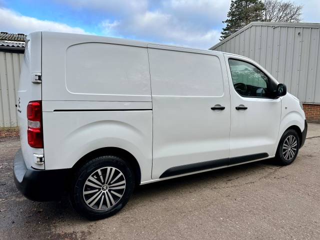 2017 Peugeot Expert Expert 1.6 BlueHDi 1000 S Standard Panel Van MWB Euro 6 6dr