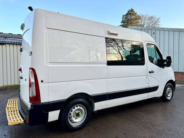 2019 Vauxhall Movano 2.3 CDTi 3500 FWD L2 H2 Euro 6 5dr