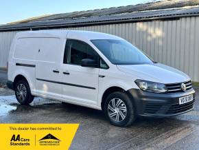 VOLKSWAGEN CADDY MAXI 2020 (70) at Iver Van Sales Iver