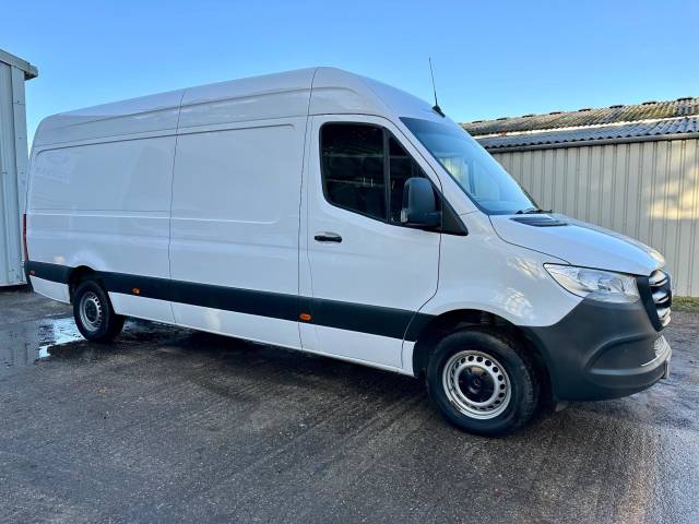 2022 Mercedes-Benz Sprinter 2.0 315 CDI Progressive RWD L3 H2 Euro 6 (s/s) 5dr