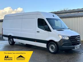 MERCEDES-BENZ SPRINTER 2019 (69) at Iver Van Sales Iver