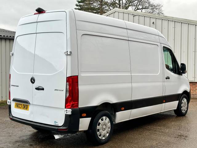 2023 Mercedes-Benz Sprinter Sprinter 2.0 315 CDI Premium FWD L2 H2 Euro 6 (s/s) 5dr