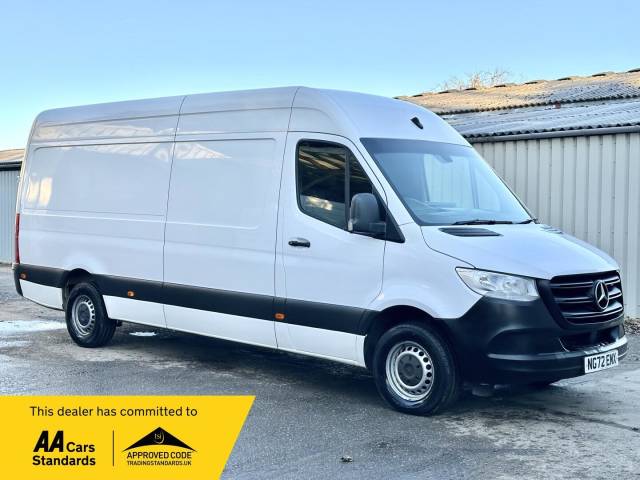 Mercedes-Benz Sprinter 2.0 315 CDI Progressive RWD L3 H2 Euro 6 (s/s) 5dr Panel Van Diesel White