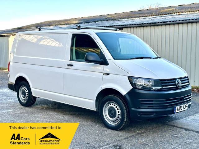 Volkswagen Transporter 2.0 TDI T28 Startline FWD SWB Euro 6 (s/s) 5dr Panel Van Diesel White