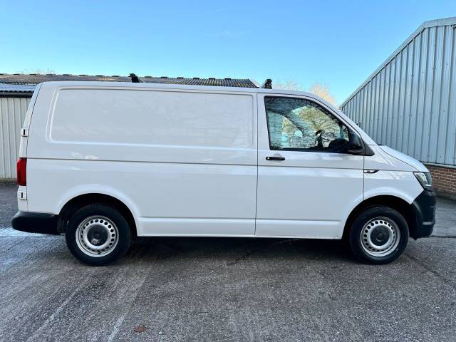 2019 Volkswagen Transporter 2.0 TDI T28 Startline FWD SWB Euro 6 (s/s) 5dr