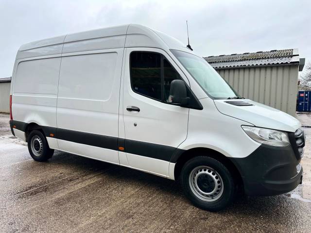 2021 Mercedes-Benz Sprinter 2.0 315 CDI Progressive G-Tronic RWD L2 H2 Euro 6 (s/s) 5dr