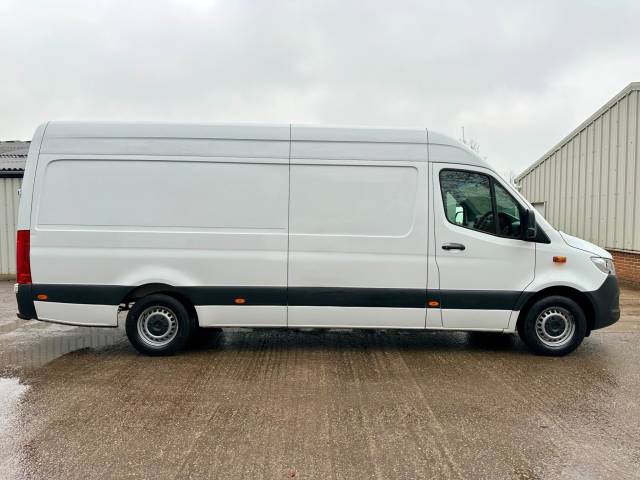 2020 Mercedes-Benz Sprinter 2.0 315 CDI Progressive RWD L3 H2 Euro 6 (s/s) 5dr