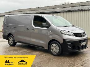 VAUXHALL VIVARO at Iver Van Sales Iver