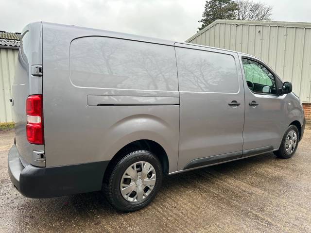 2020 Vauxhall Vivaro 2.0 Turbo D 3100 Dynamic L2 H1 Euro 6 (s/s) 6dr