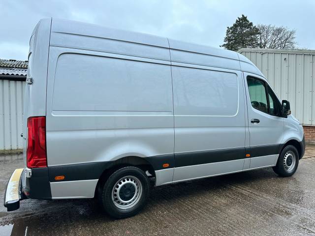 2020 Mercedes-Benz Sprinter 2.1 316 CDI RWD L2 H2 Euro 6 5dr