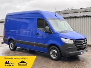 MERCEDES BENZ SPRINTER at Iver Van Sales Iver