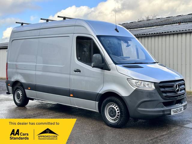 Mercedes-Benz Sprinter 2.1 314 CDI FWD L2 H2 Euro 6 5dr Panel Van Diesel Silver