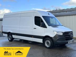 MERCEDES BENZ SPRINTER at Iver Van Sales Iver