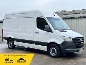 MERCEDES BENZ SPRINTER at Iver Van Sales Iver