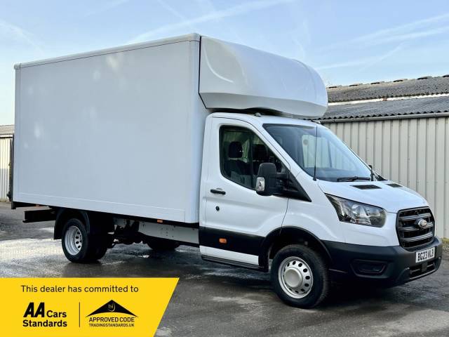 Ford Transit 2.0 350 EcoBlue HD Leader RWD L4 Euro 6 (s/s) 2dr Luton Diesel White