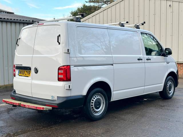 2018 Volkswagen Transporter 2.0 TDI T32 Startline DSG FWD SWB Euro 6 (s/s) 5dr