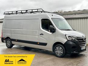RENAULT MASTER at Iver Van Sales Iver