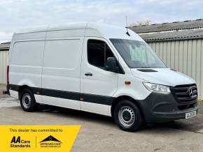 MERCEDES BENZ SPRINTER at Iver Van Sales Iver